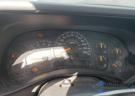 2005 Chevrolet Silverado K1500 z USA, uszkodzony, nr VIN 2GCEK13T751316986